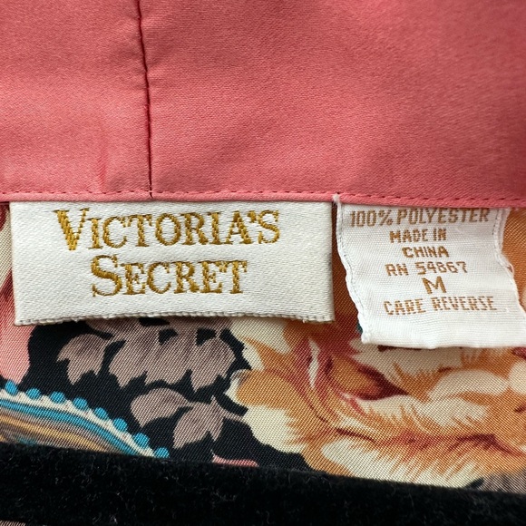 Vintage Victoria’s Secret Floral Paisley Satin 2 Piece Pajama Set Gold Label - Picture 9 of 16